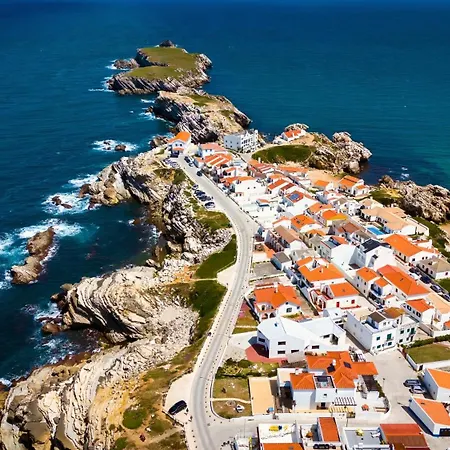 The Salty Surf & Yoga Albergue