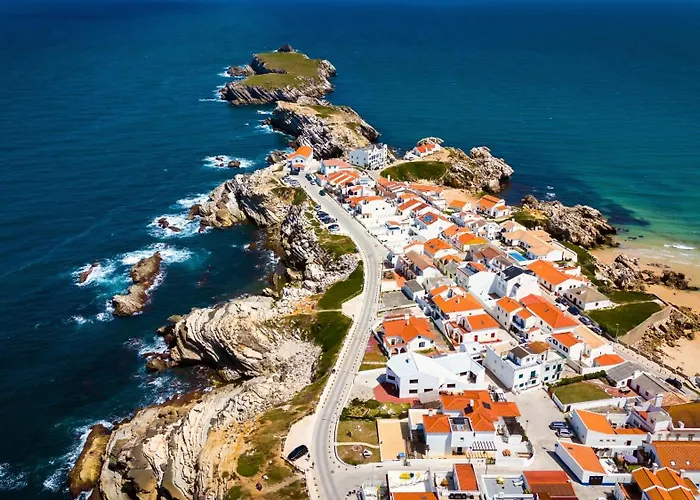 The Salty Surf & Yoga Albergue